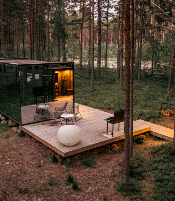 Long Long Huang Laheranna Evening View